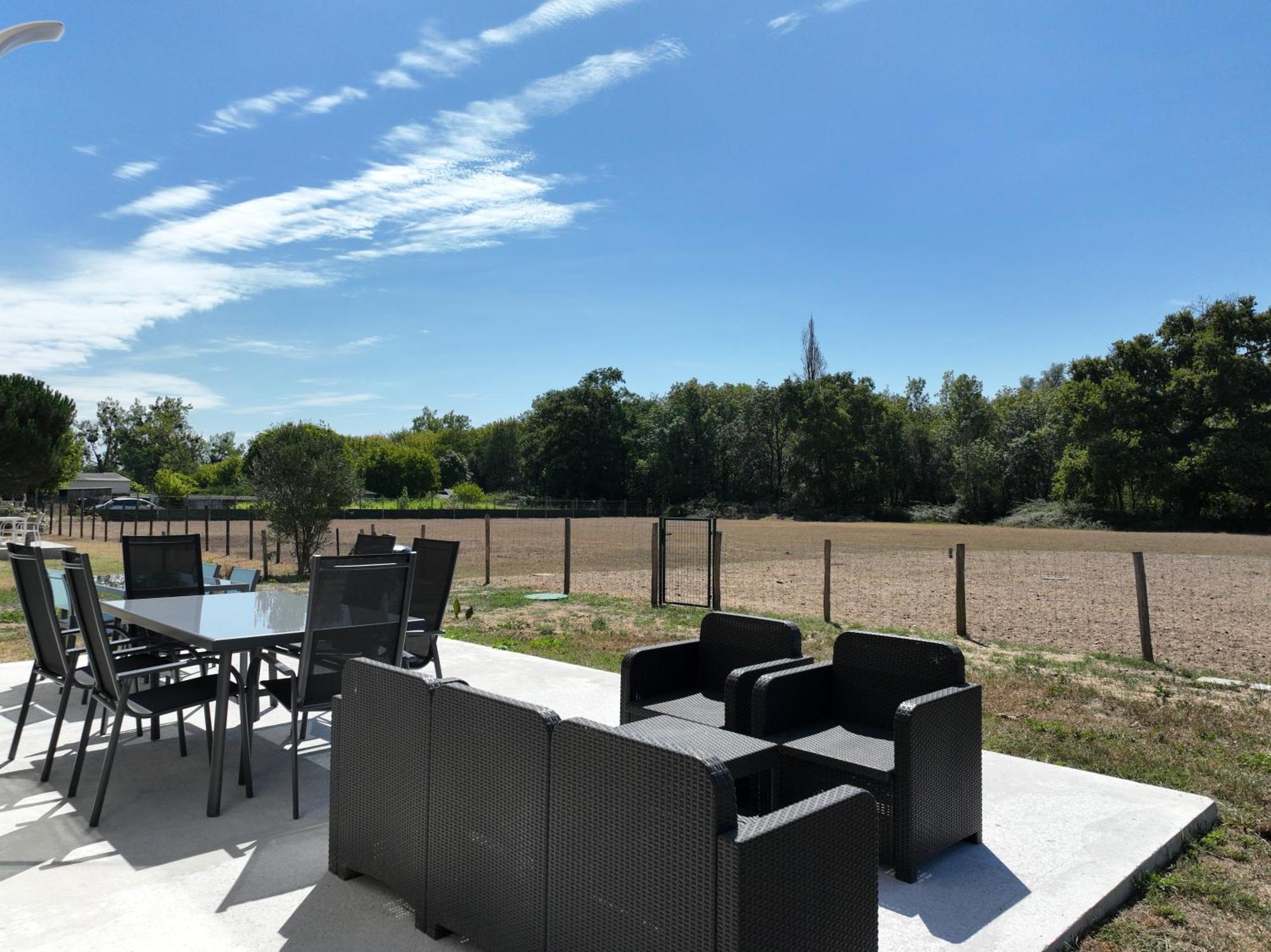 Villa Des Grands Crus Cadaujac Luaran gambar